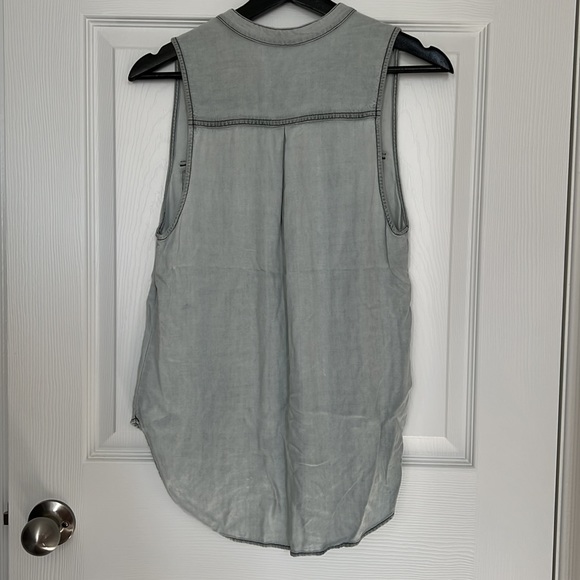 ARITZIA SHIRT - Picture 5 of 5
